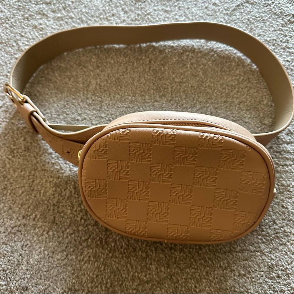 Steve Madden belt bag